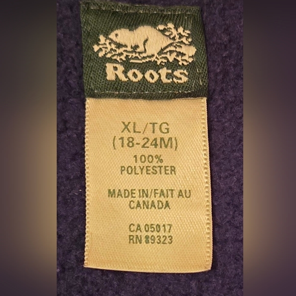 EUC: Roots - True Vintage Toddler Hoodie; Navy with Red details. MADE IN CANADA! - Picture 5 of 7